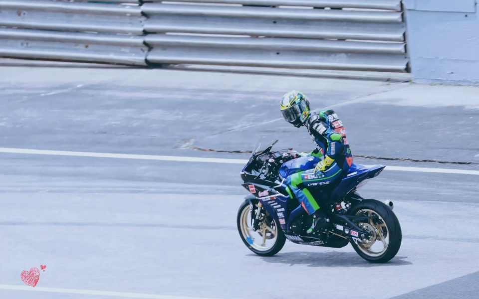 【王一博】85号摩托赛车手 不惧挑战,突破自我,载誉而归