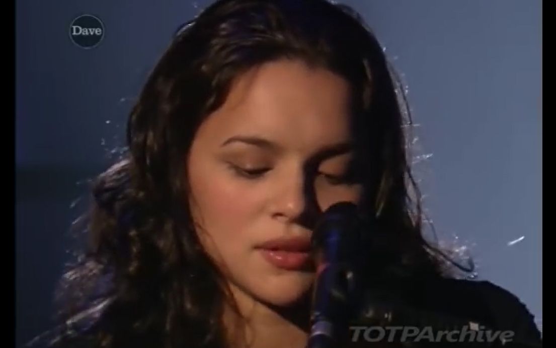 【远走高飞】Norah Jones  Come Away With Me (Live TOTP in September 2002)哔哩哔哩bilibili