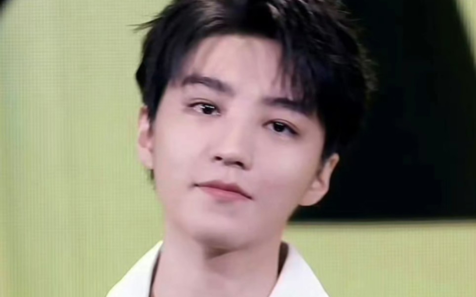 你的眼睛永远亮亮的