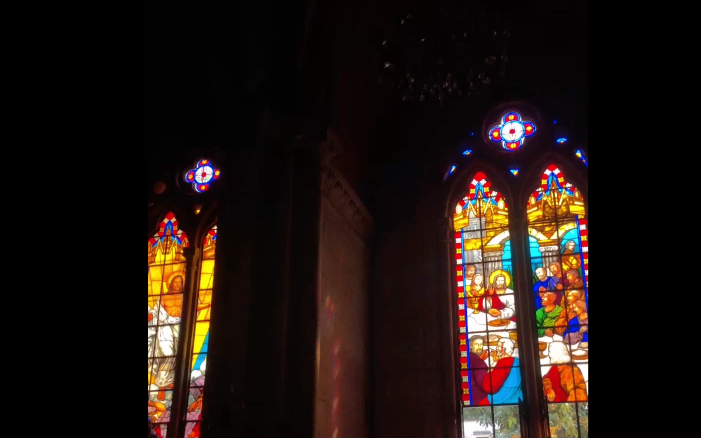 广州圣心石室大教堂,彩窗太美了