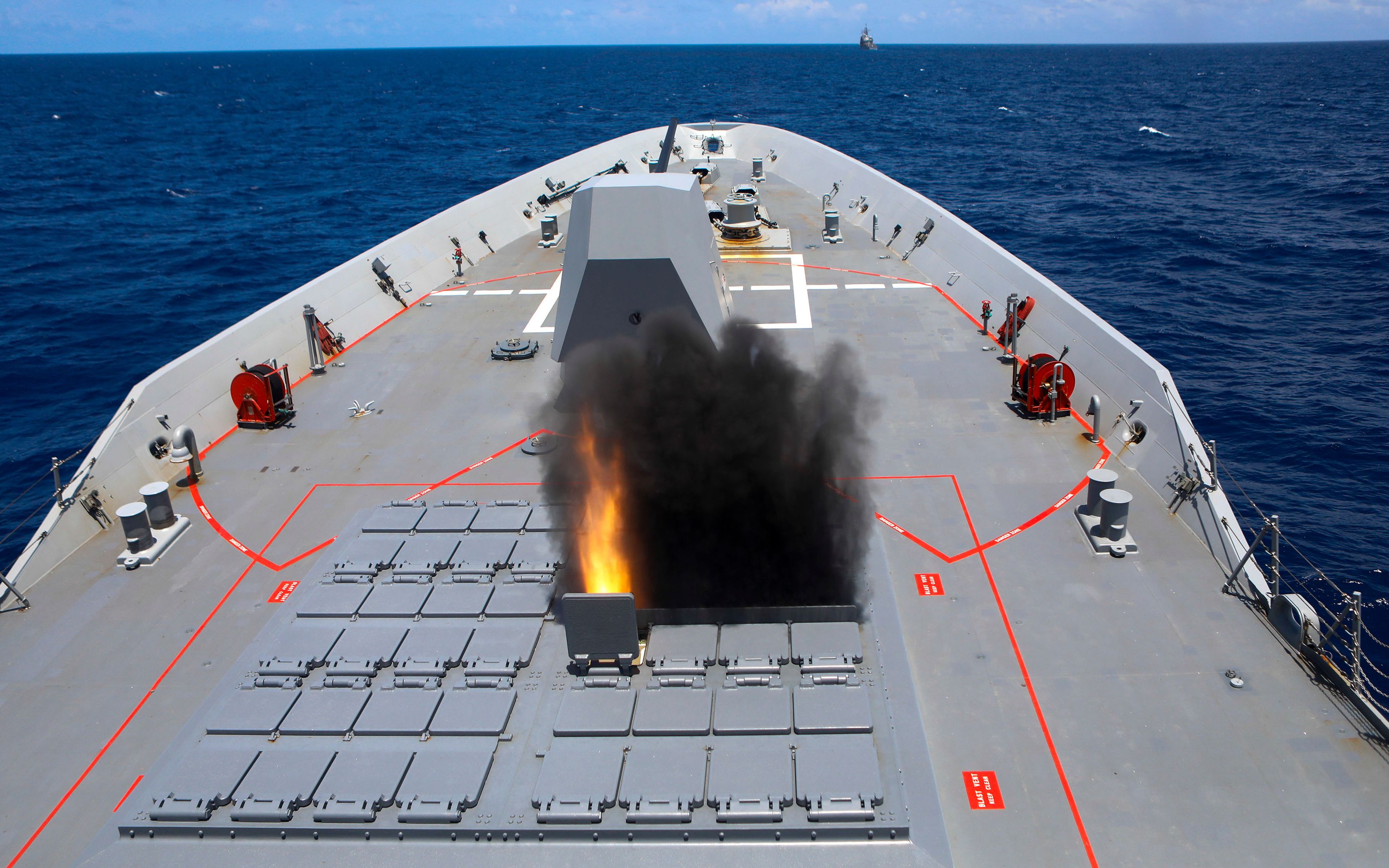 环太平洋2020联合军演 澳大利亚海军霍巴特号驱逐舰发射标准2导弹