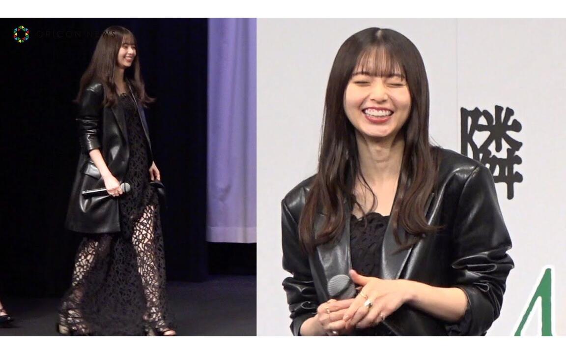 齋藤飛鳥、透けレースから美脚チラリな大人衣装 乃木坂46卒業後初公の