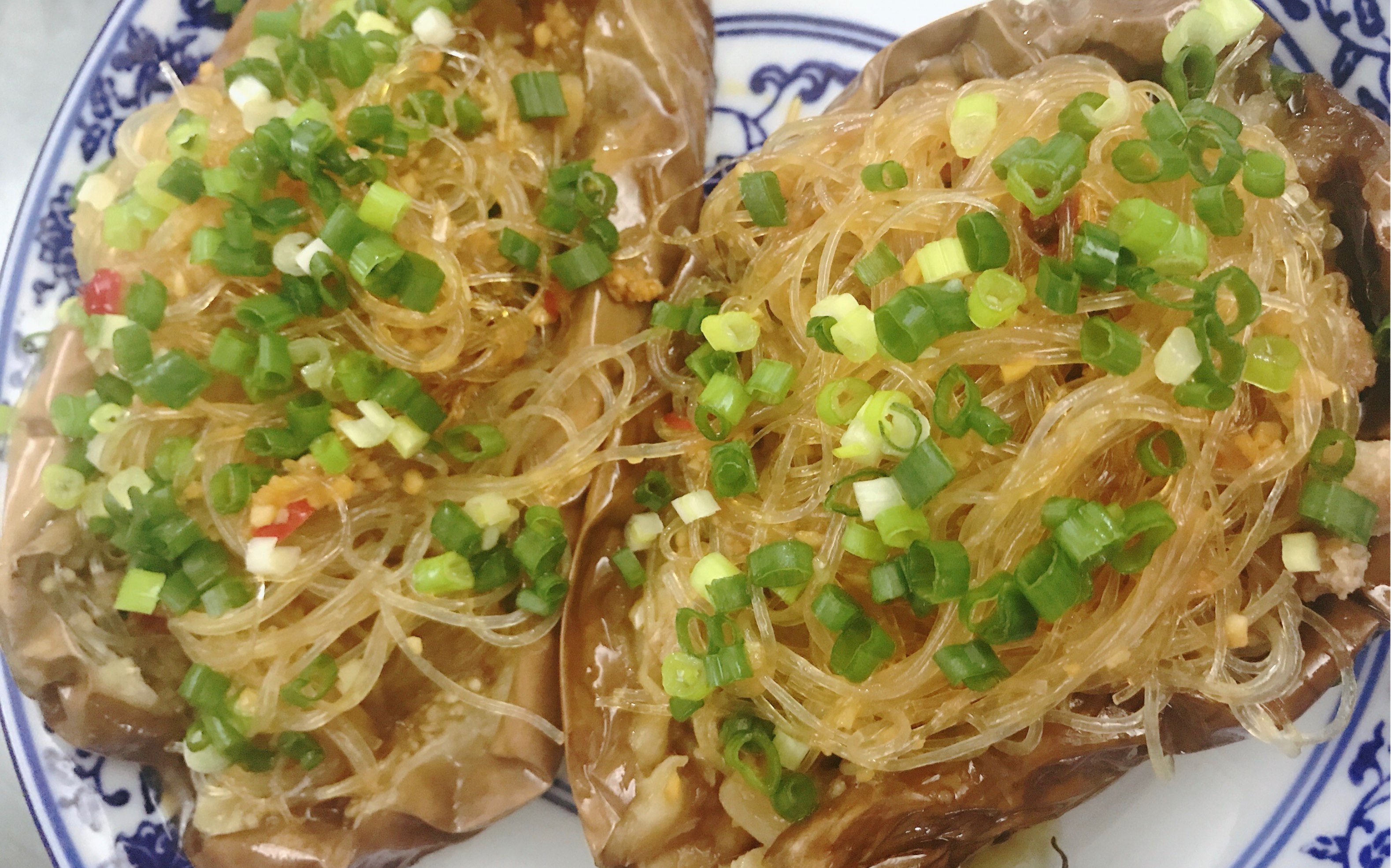 【每日一道家常菜】升级版烤茄子,加了粉丝,肉沫