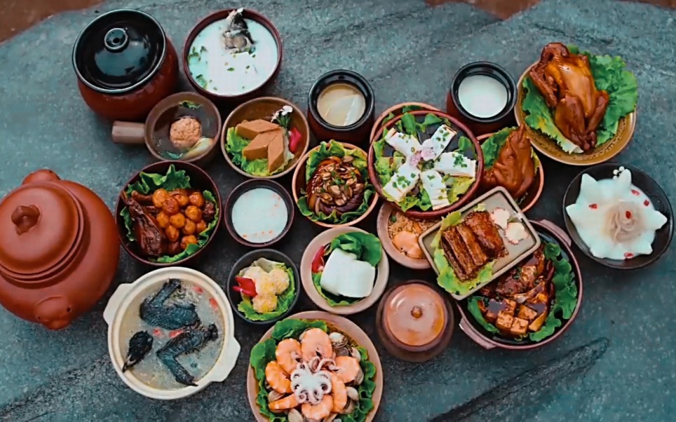 【古代美食空镜|中秋福利】"鲜鲫银丝脍,香芹碧涧羹.