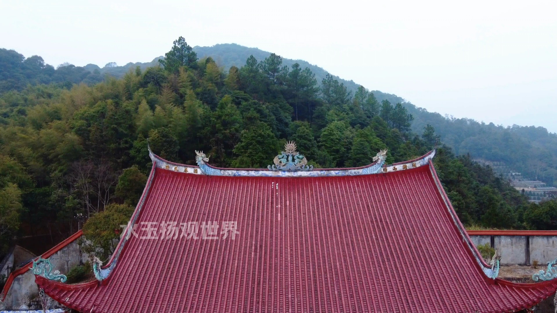 航拍福州林阳禅寺,它神秘而小众,人们来此只为一睹红梅花开盛景