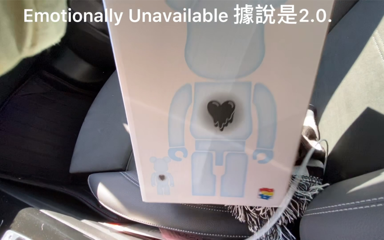 [图]Emotionally Unavailable 溶解的是你的青春