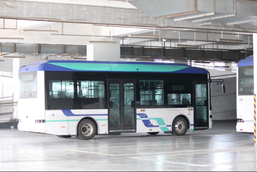 [vlog]从万众瞩目到人尽皆知,济南公交新车比亚迪byd6871b2ev1(b8)