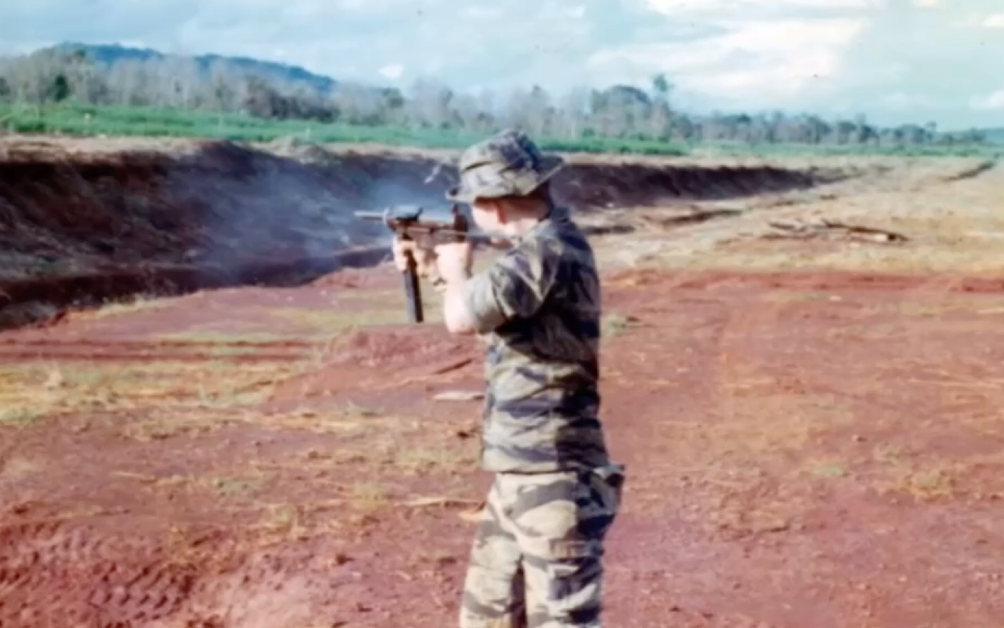 [图]【MACVSOG】老兵Bob Donoghue回忆录，菜鸟的第一次跨境任务（自制双语）