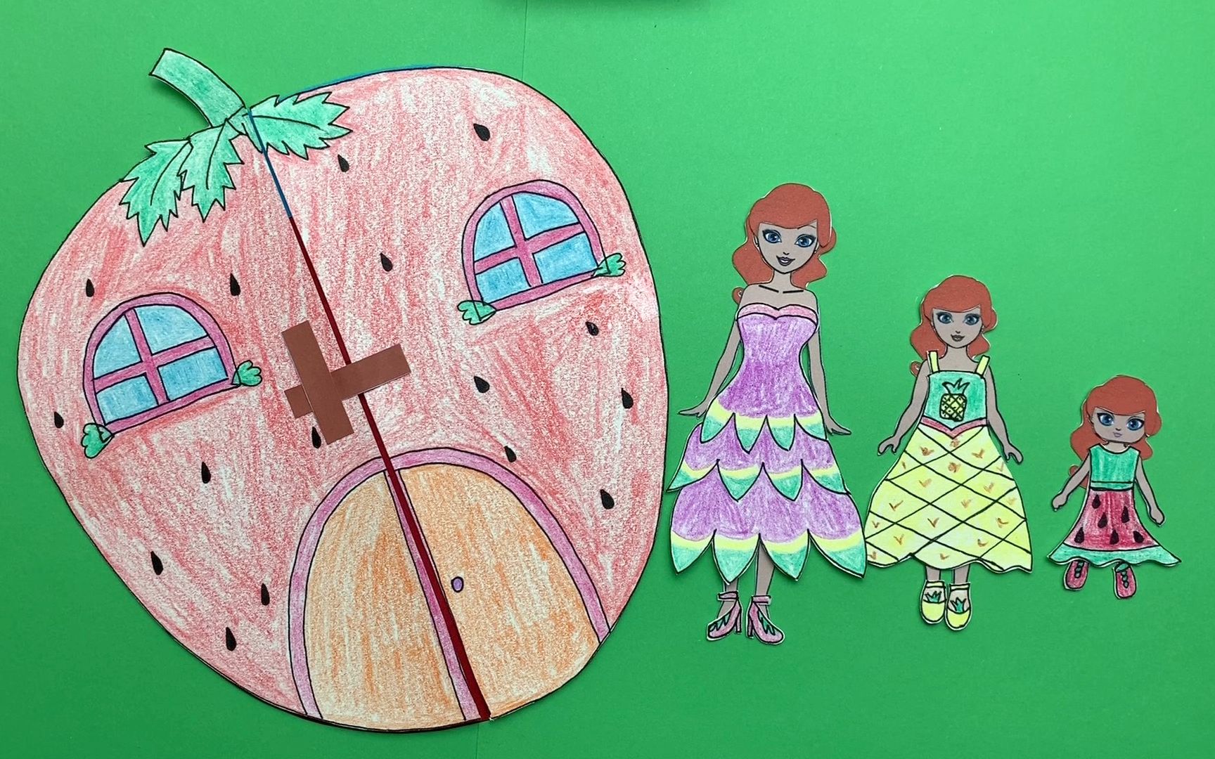 手工剪纸:给爱丽儿公主一家制作火龙果,菠萝和西瓜连衣裙