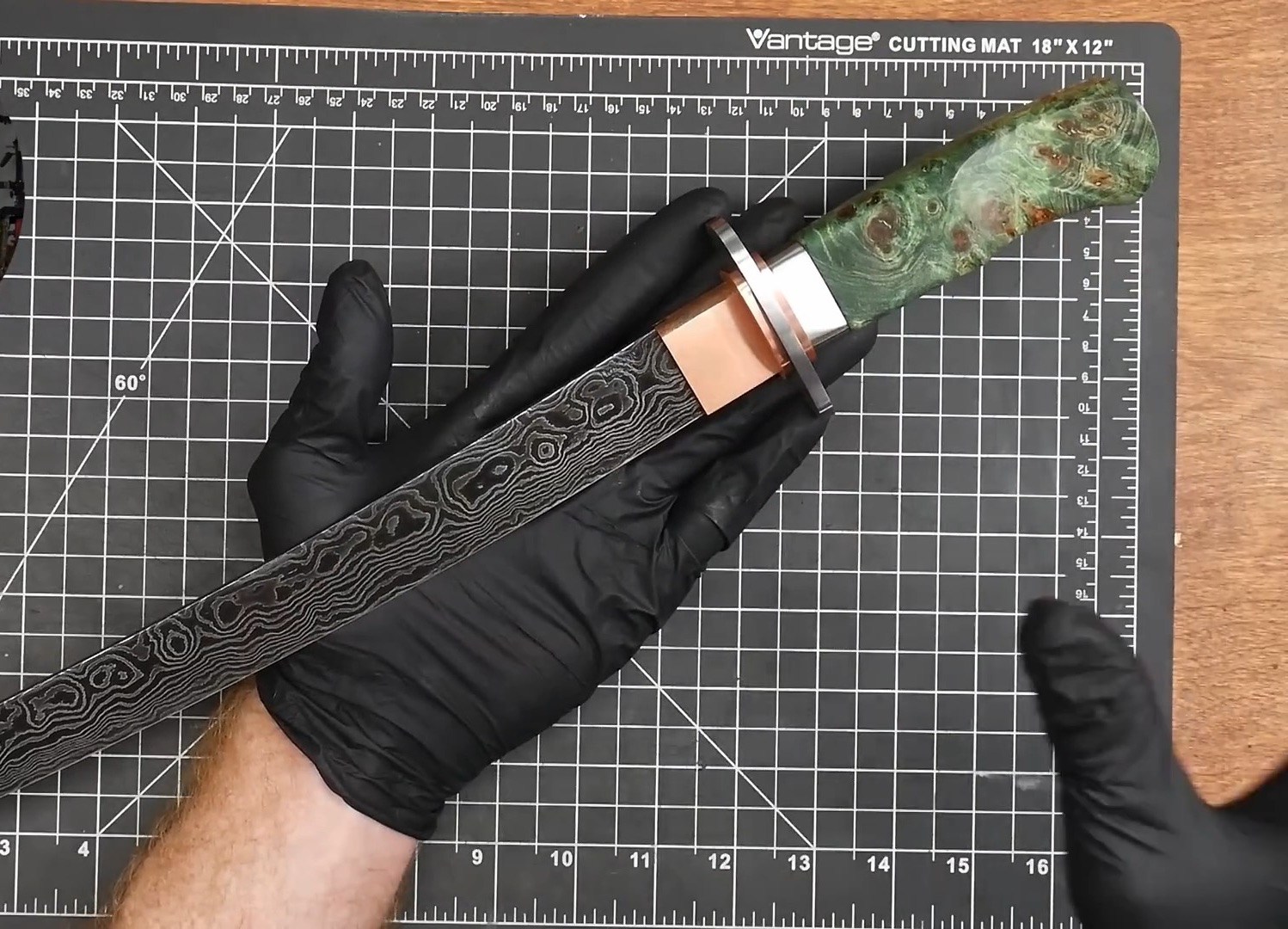 制作现代风格的武士刀