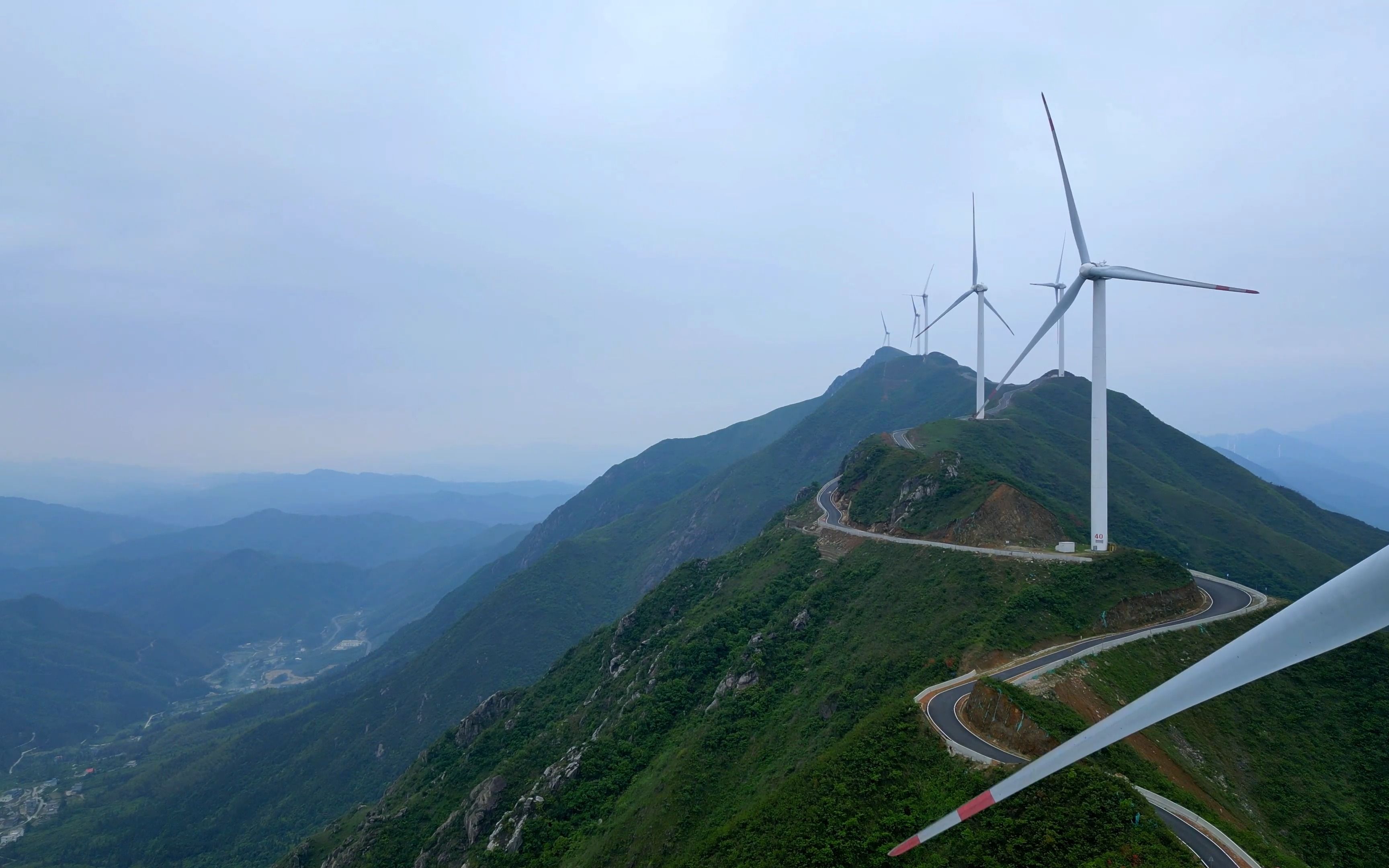 赣州上犹筑峰顶航拍