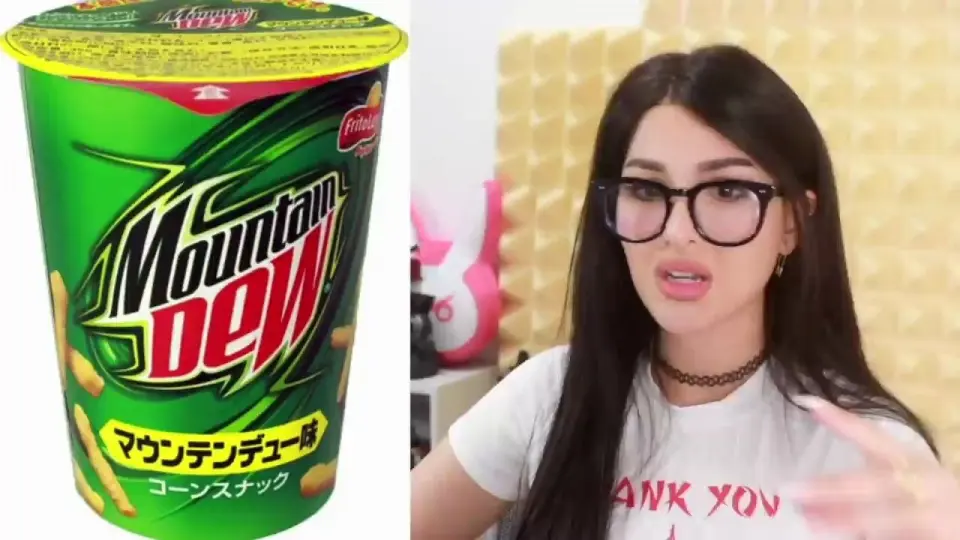 SSSniperWolf Weird FOOD You ve Never Seen Before bilibili