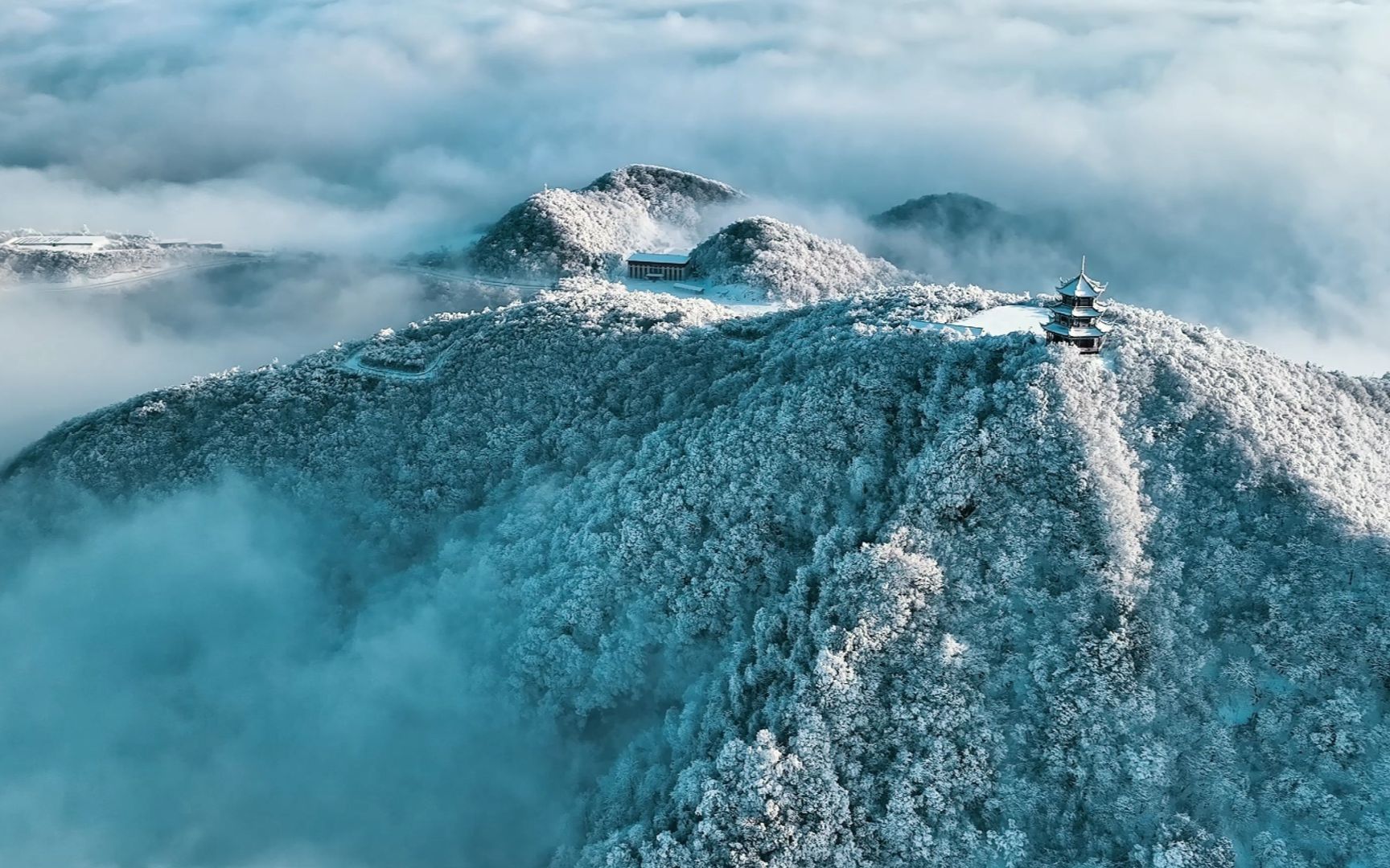 赞美龙头山雪景图片