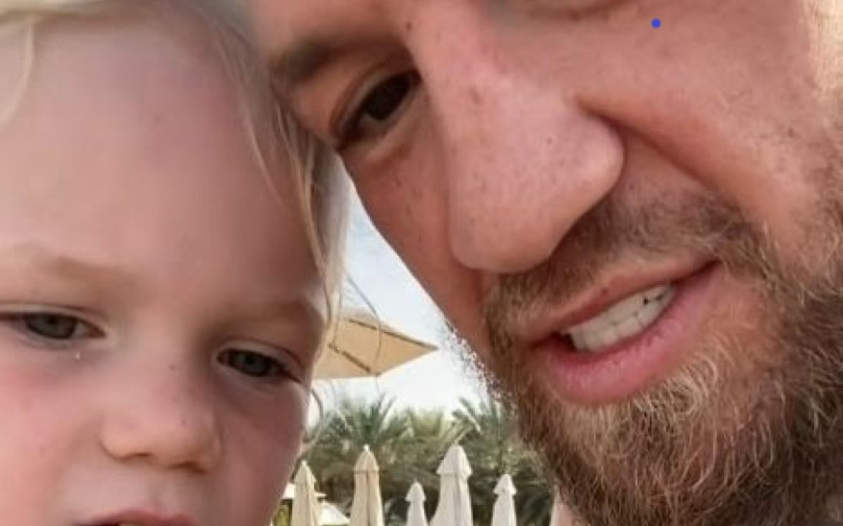 当儿子受欺负时嘴炮的教育方式