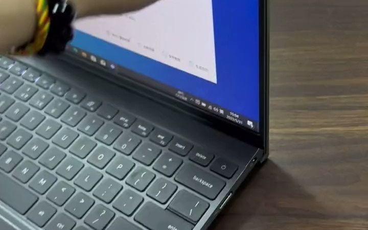 5k屏笔记本 戴尔成就5310 13.