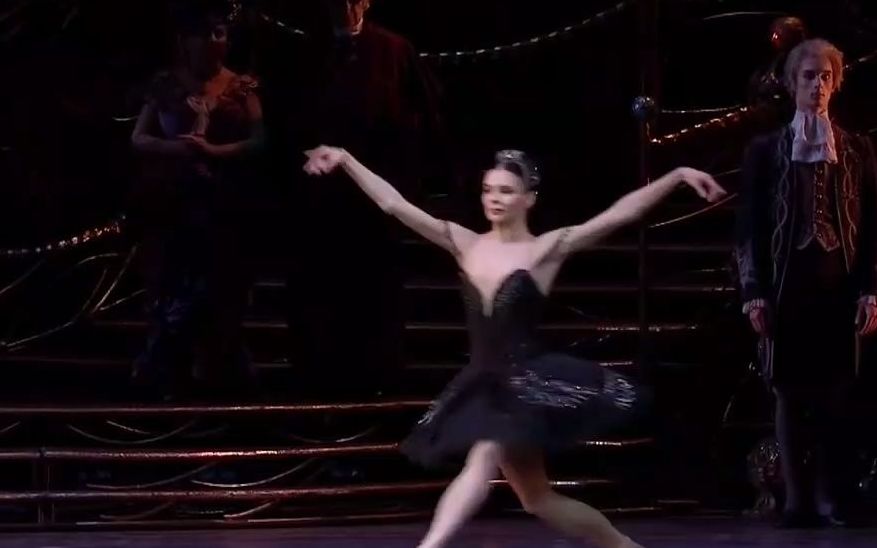 [图]【舞剧】Swan Lake - Odile Black Swan solo