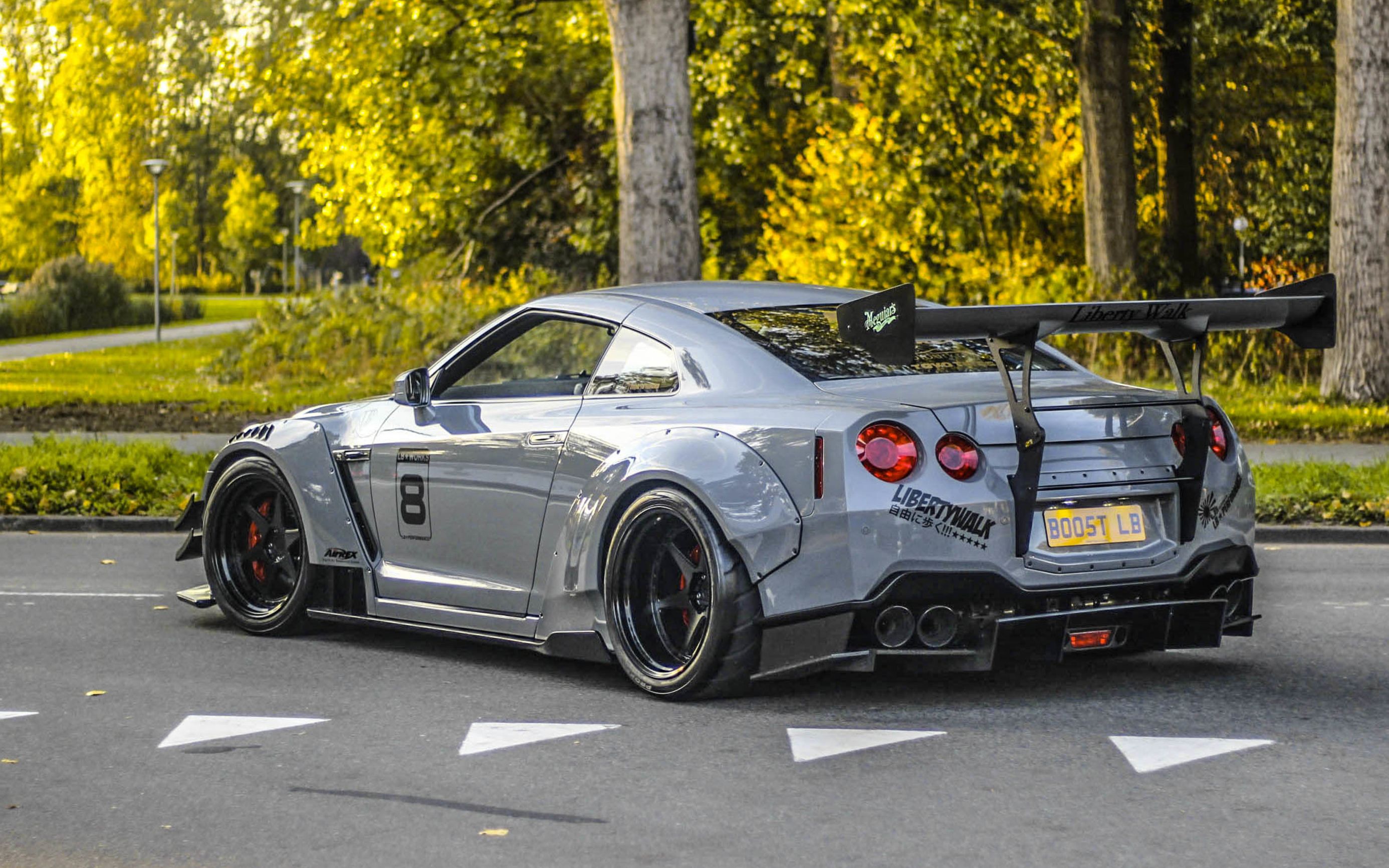 日本liberty walk改装聚会3_哔哩哔哩 (゜-゜)つロ 干杯~-bilibili