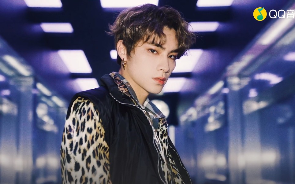 【威神v  肖俊】天!被这段秒到!