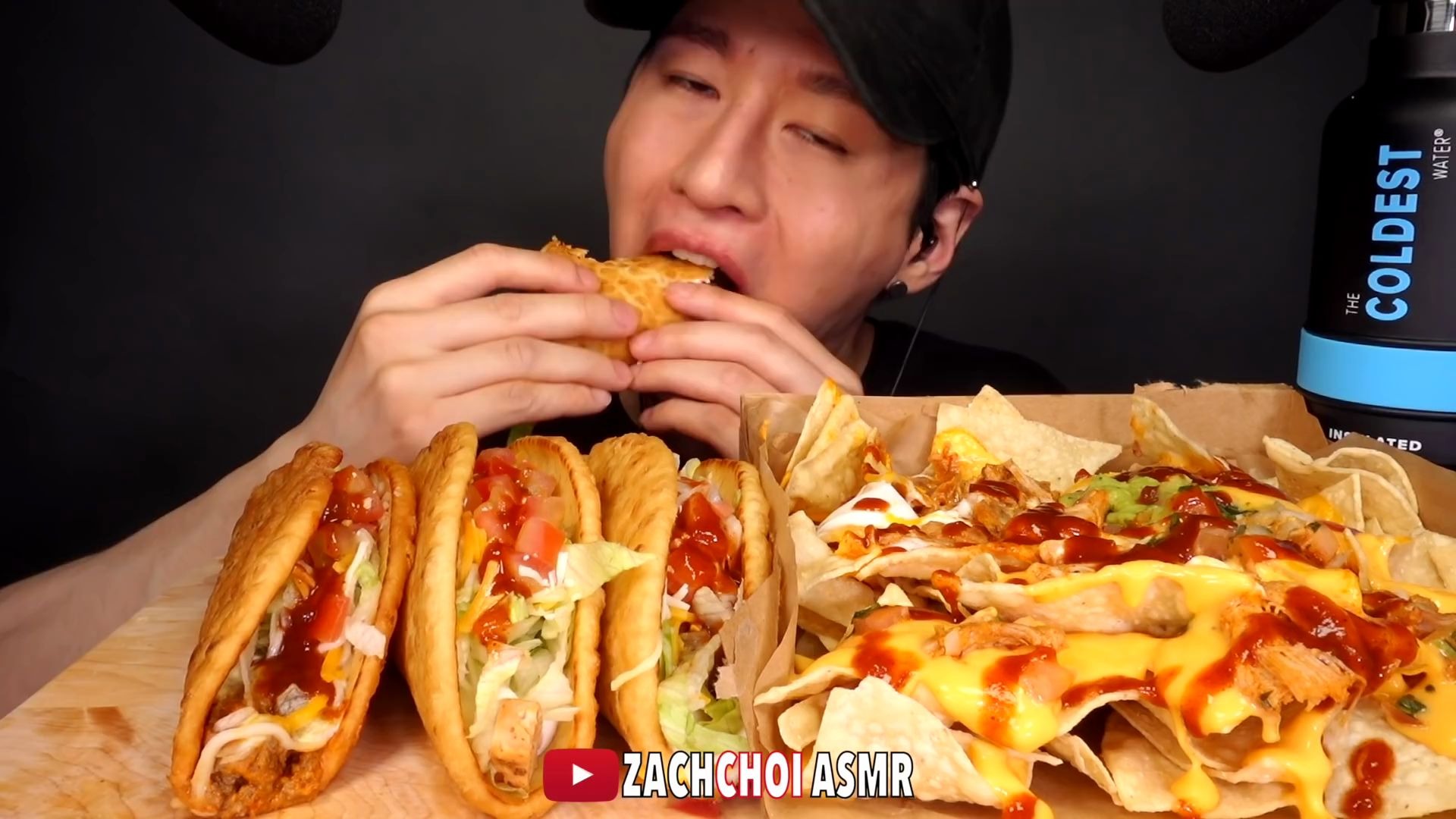 大吃一斤韩版吴京zachchoitacobell墨西哥奶酪牛肉玉米片盒子chalupa