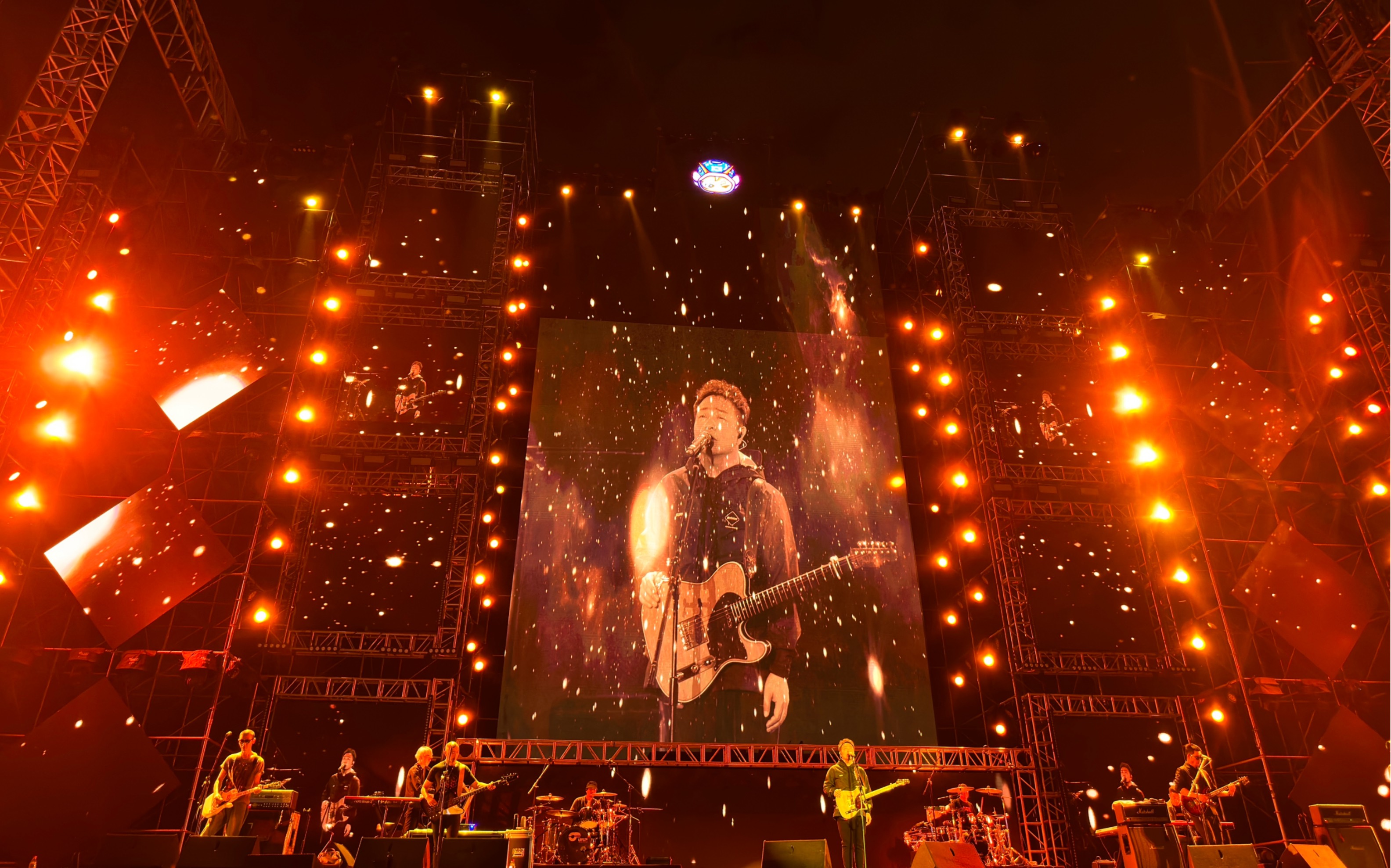 蓝莲花-许巍 洛阳电糖音乐节