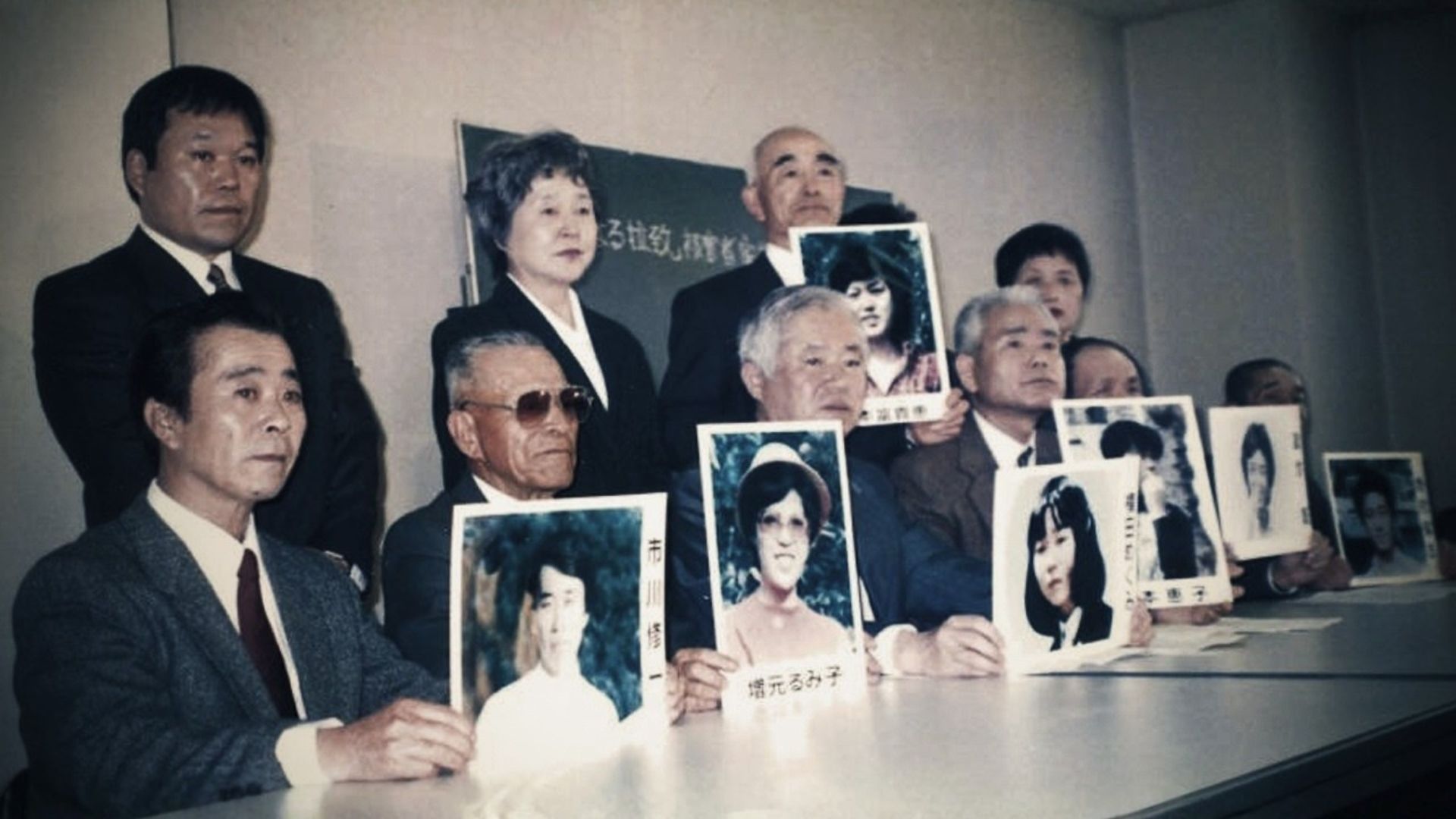 已被证实的阴谋论