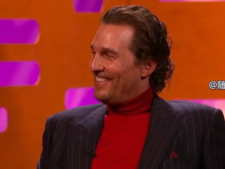 【中英双字】马修麦康纳帮另一个男人入眠?