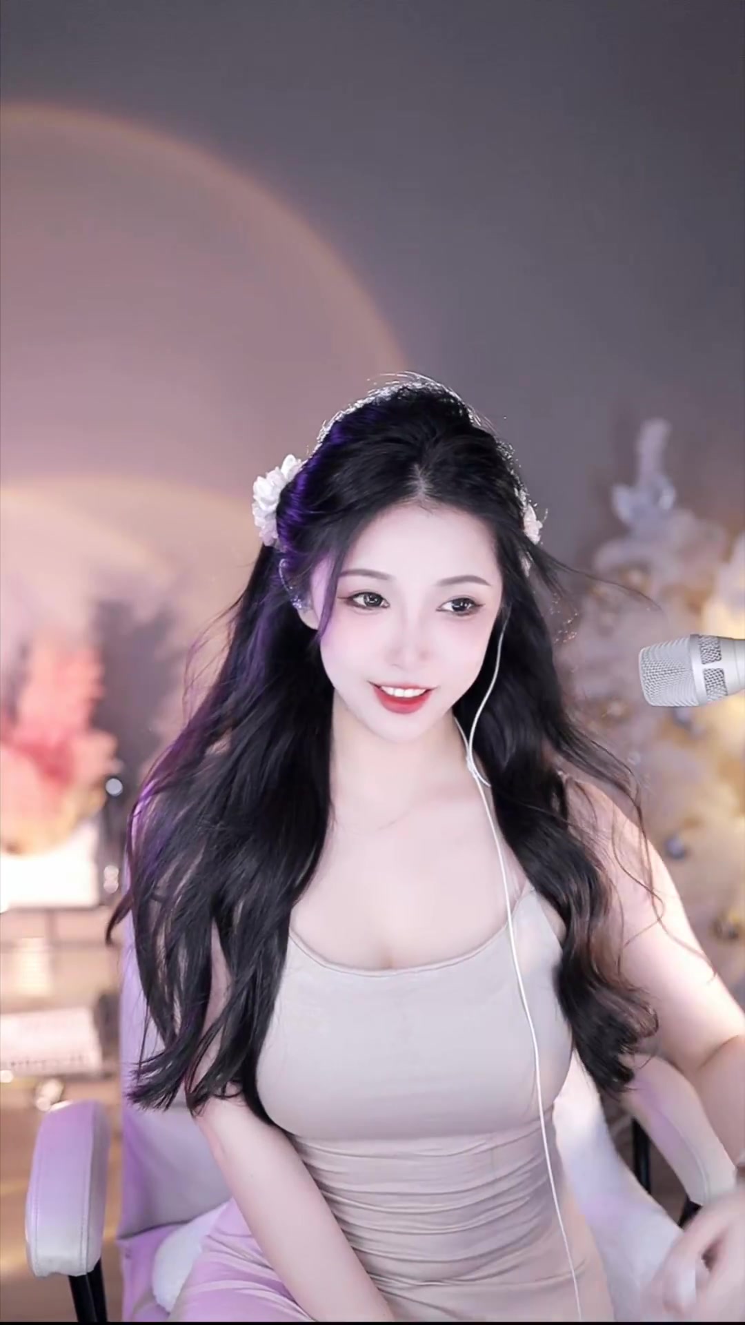 雪霏霏fei 进100就下播 2023-12-16 录播