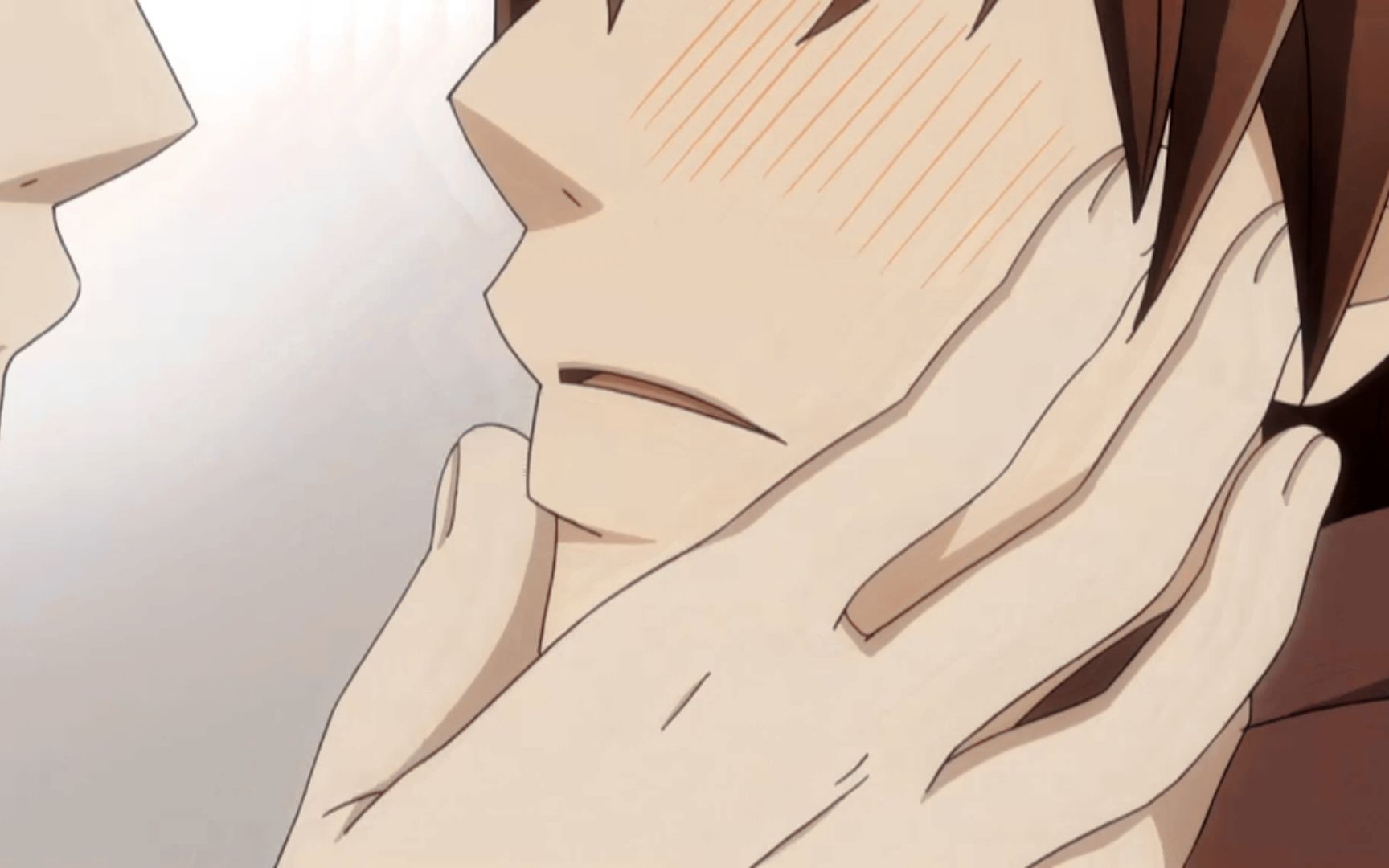 小受被壁咚在门边!看着越来越近的小攻~~~~【第一初恋】