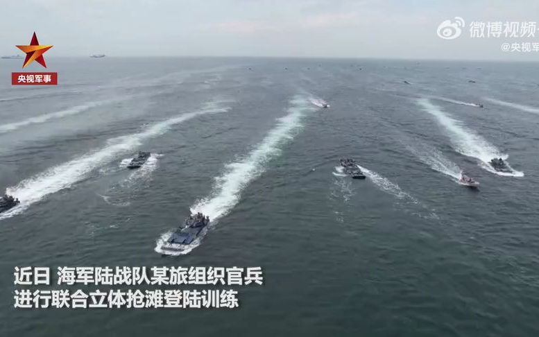 [图]海军陆战队2旅立体抢滩登陆训练