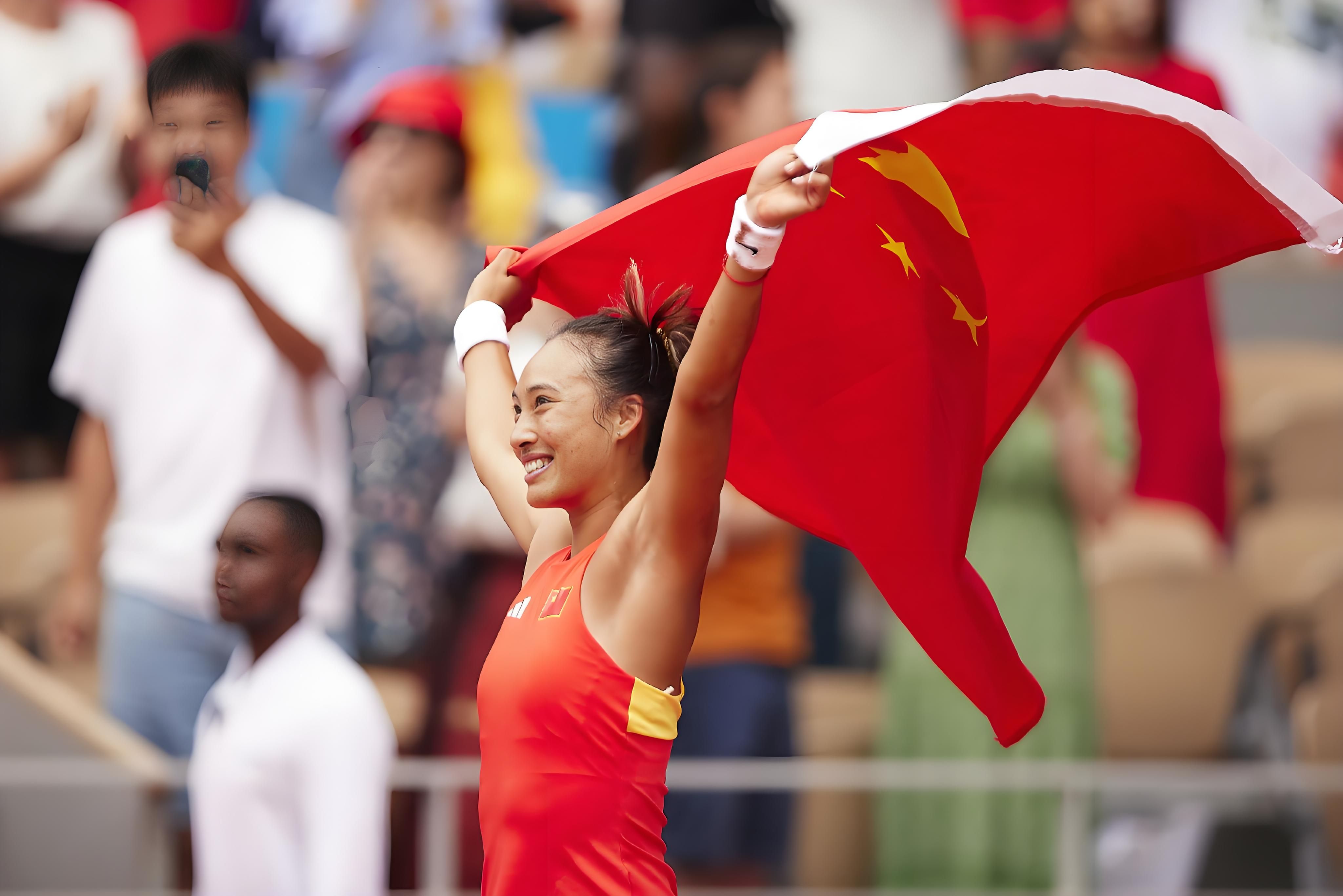 郑欣文赢得巴黎奥运会网球女单冠军,这胜利来之不易