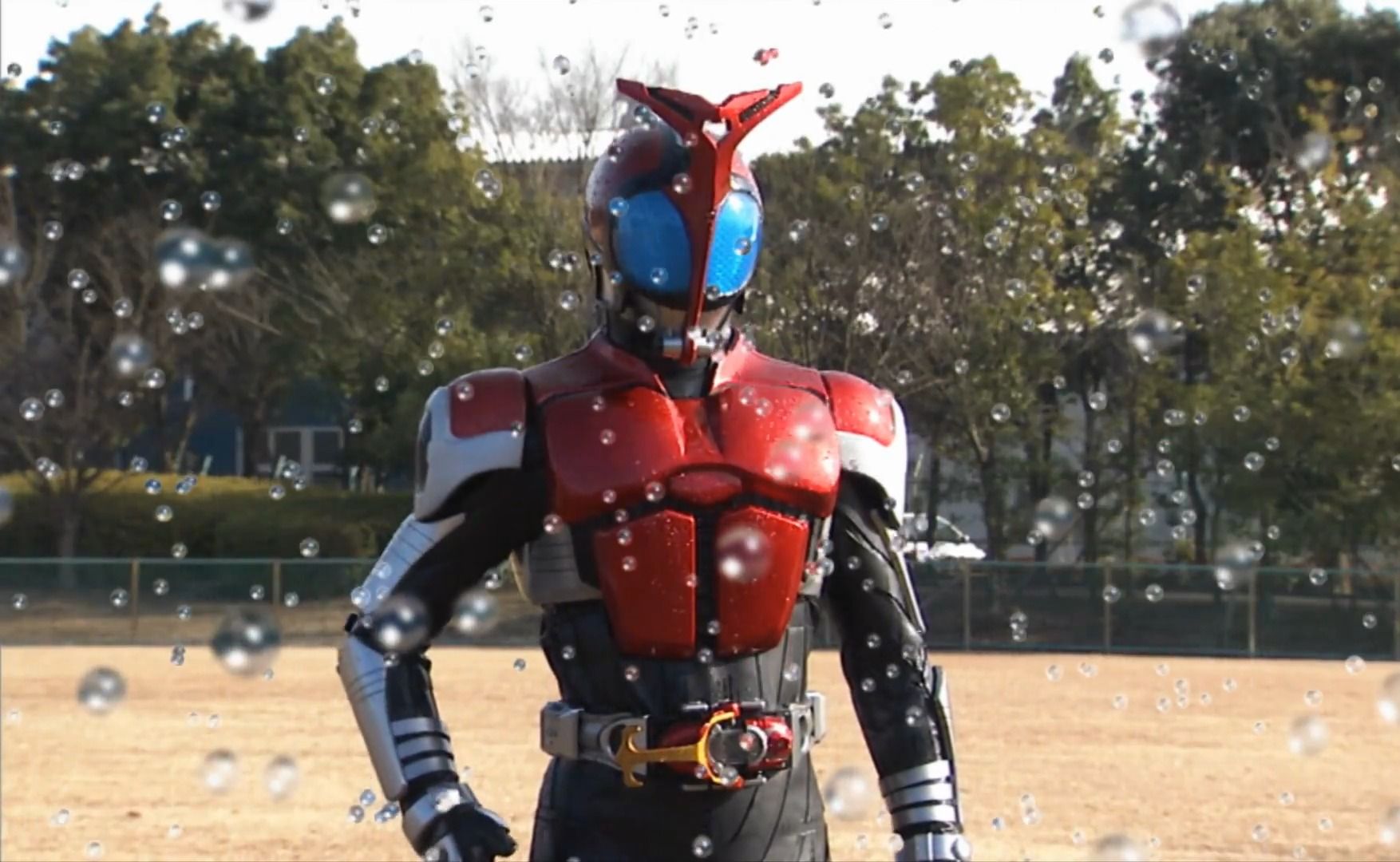 东映的雨!假面骑士最帅的几场雨战