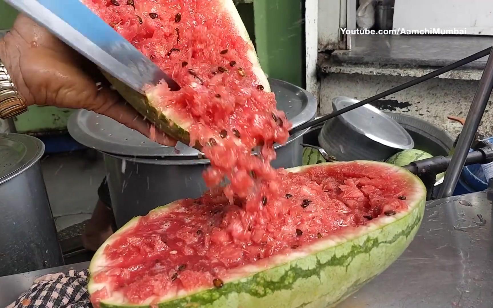 【印度美食】榨汁机?不存在的,三哥切西瓜都能切出新高度