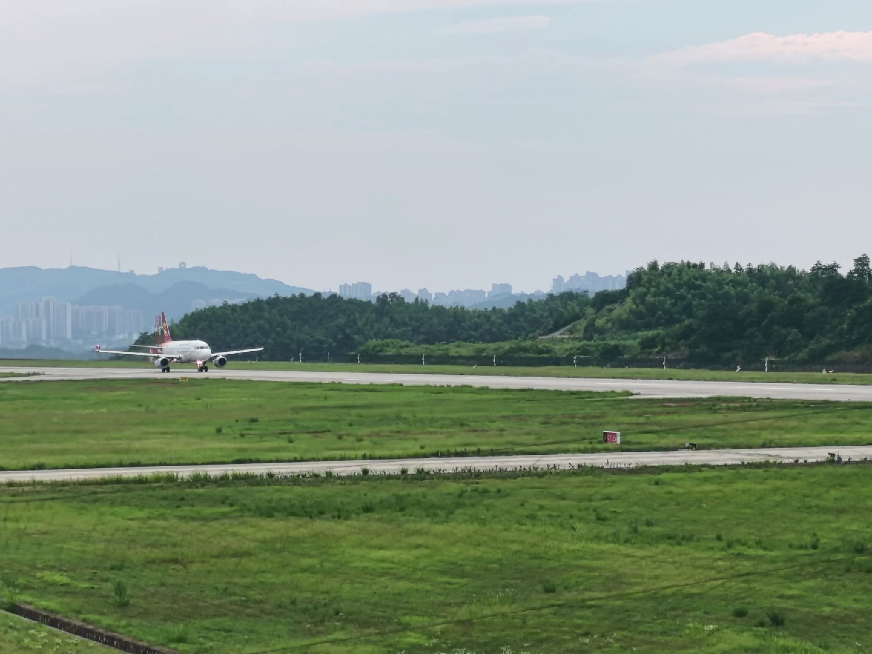 首都航空 空客a320 郴州北湖机场起飞 郴州北湖