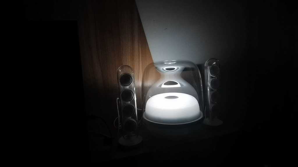 不听音乐能死星人之哈曼卡顿水晶4代