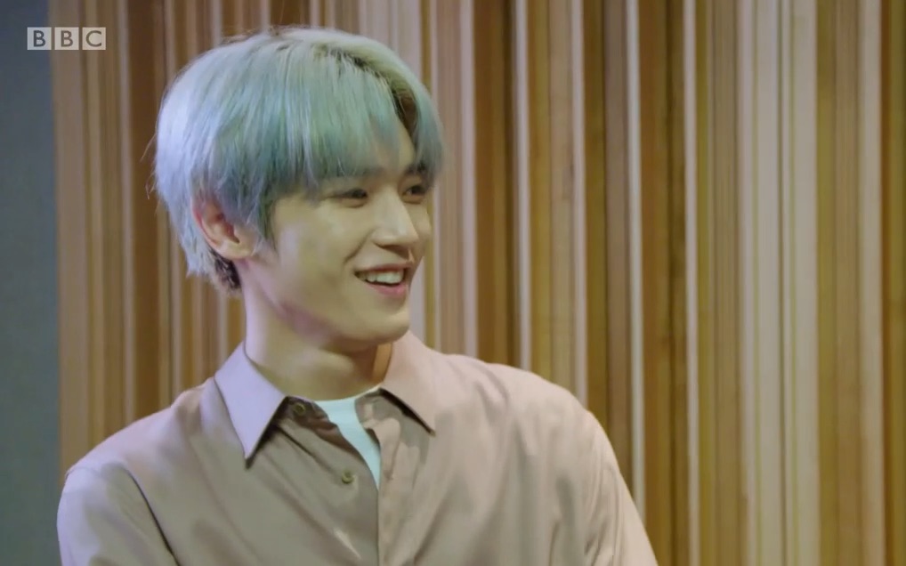 【采访cut】韩流偶像:造星梦工厂 superm/李秀满/exo伯贤/gfriend/vav