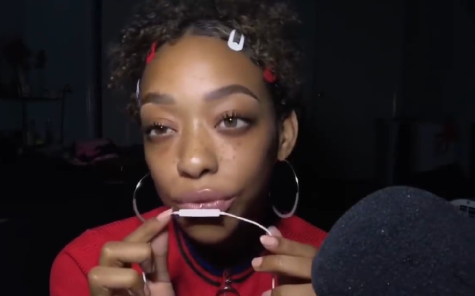 chynaunique柴娜啃麦涂唇釉