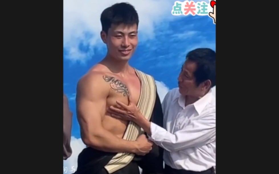 摸肌肉男是什么感觉?哔哩哔哩bilibili