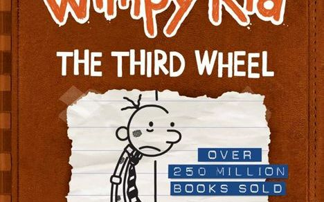 [图]Diary of a Wimpy Kid The Third Wheel提供中英文电子版书籍