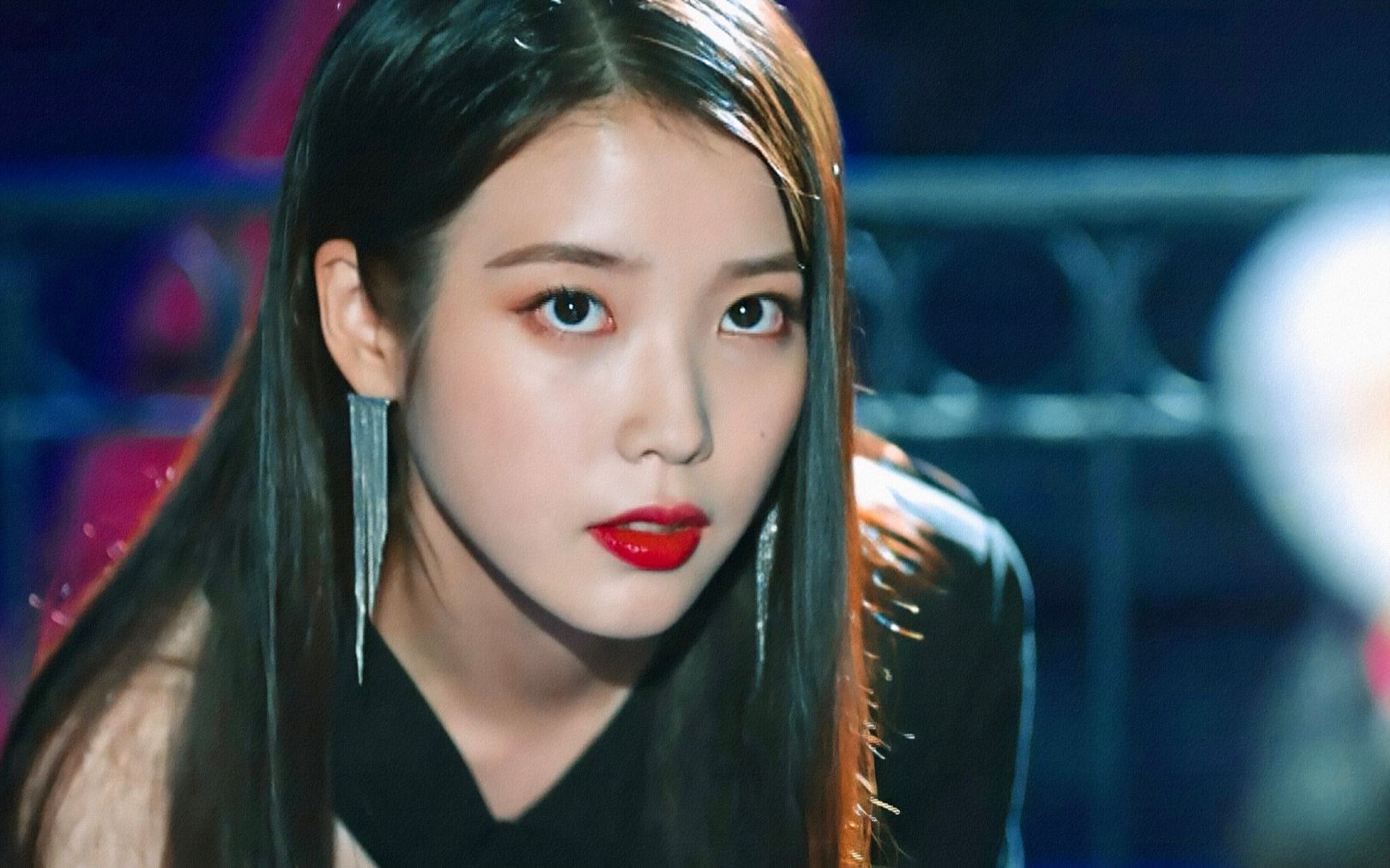 iu李知恩燃点向1080p这是我见过最飒的女人