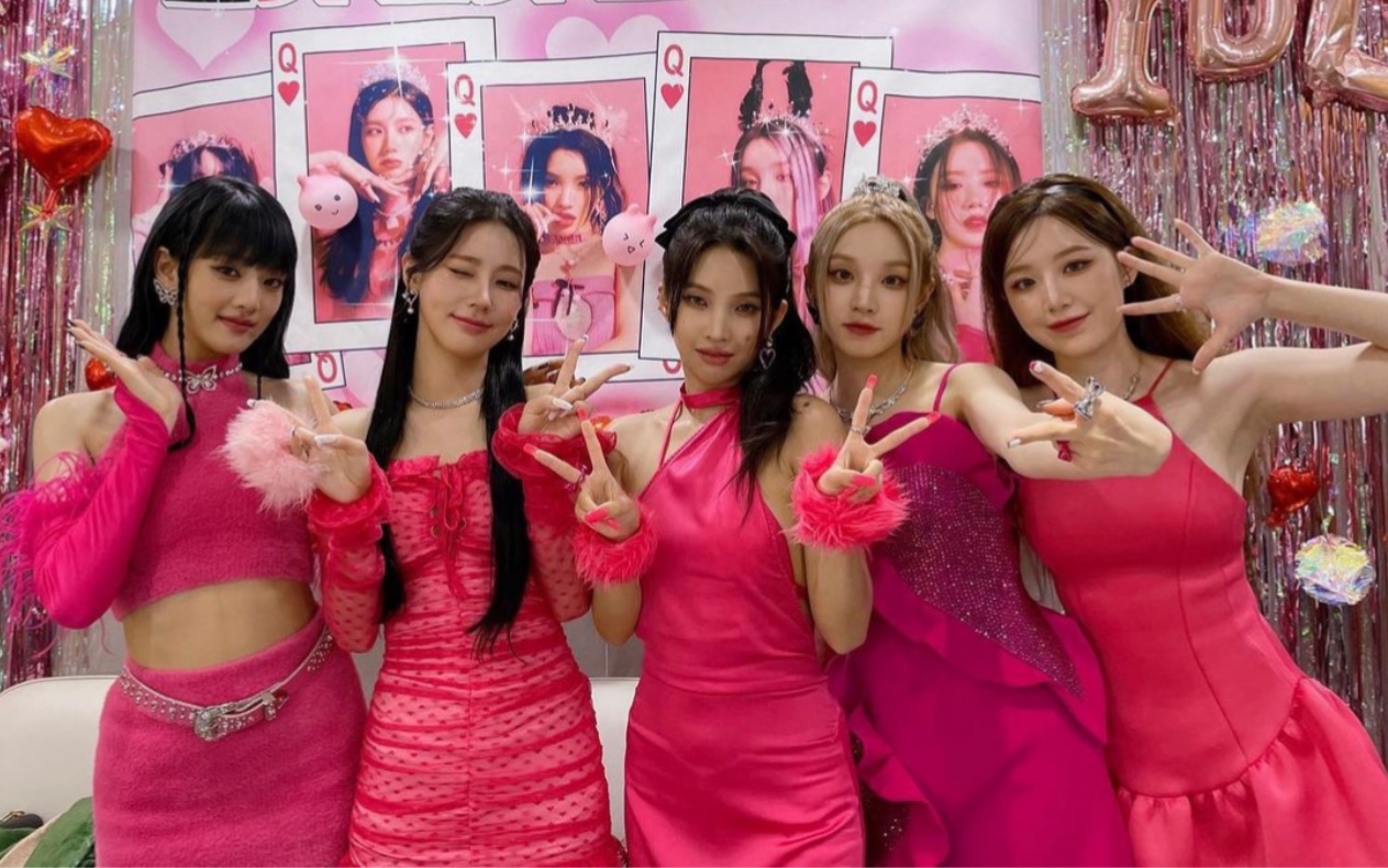 queencard|谁还没看女娃美到流泪的打歌舞台!