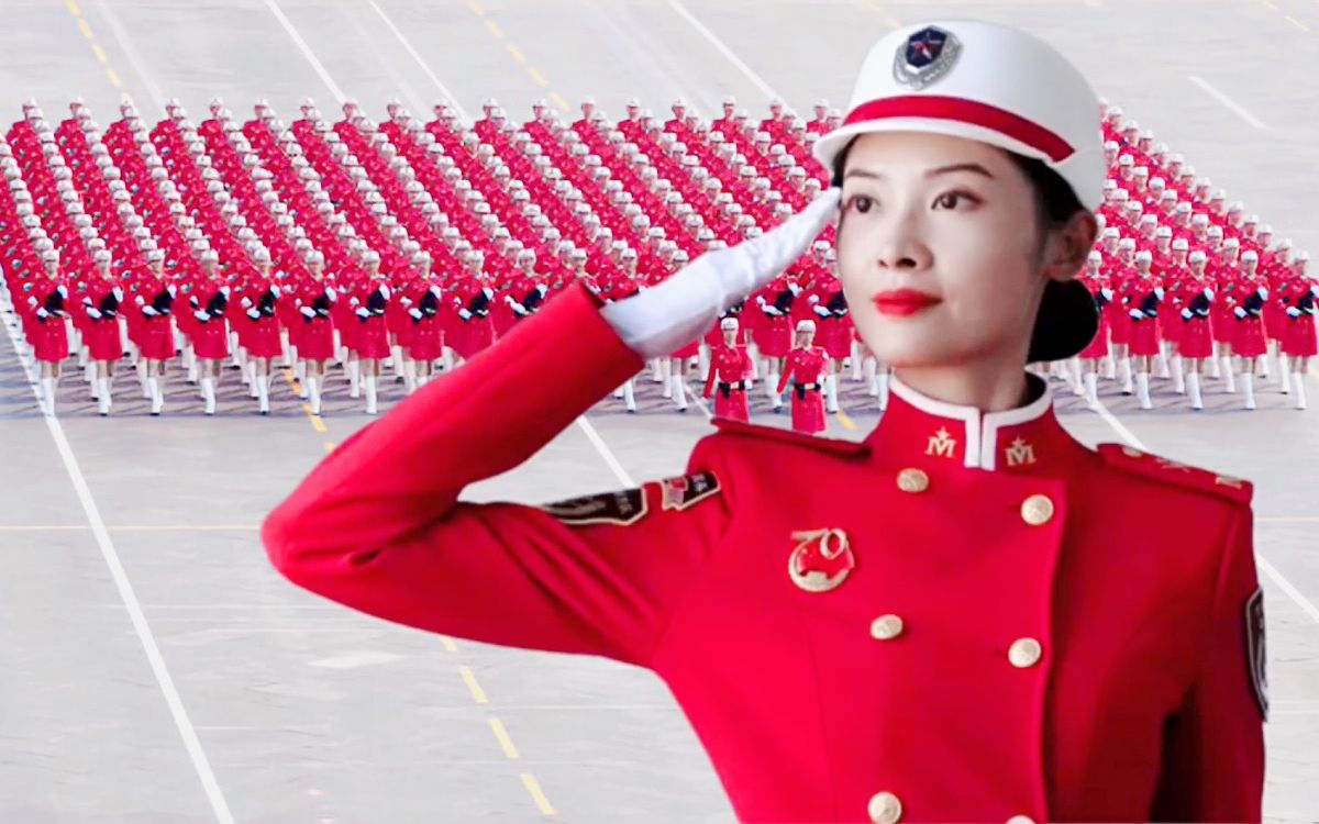 自律才能自由,忠于职守,展示中国女兵风采
