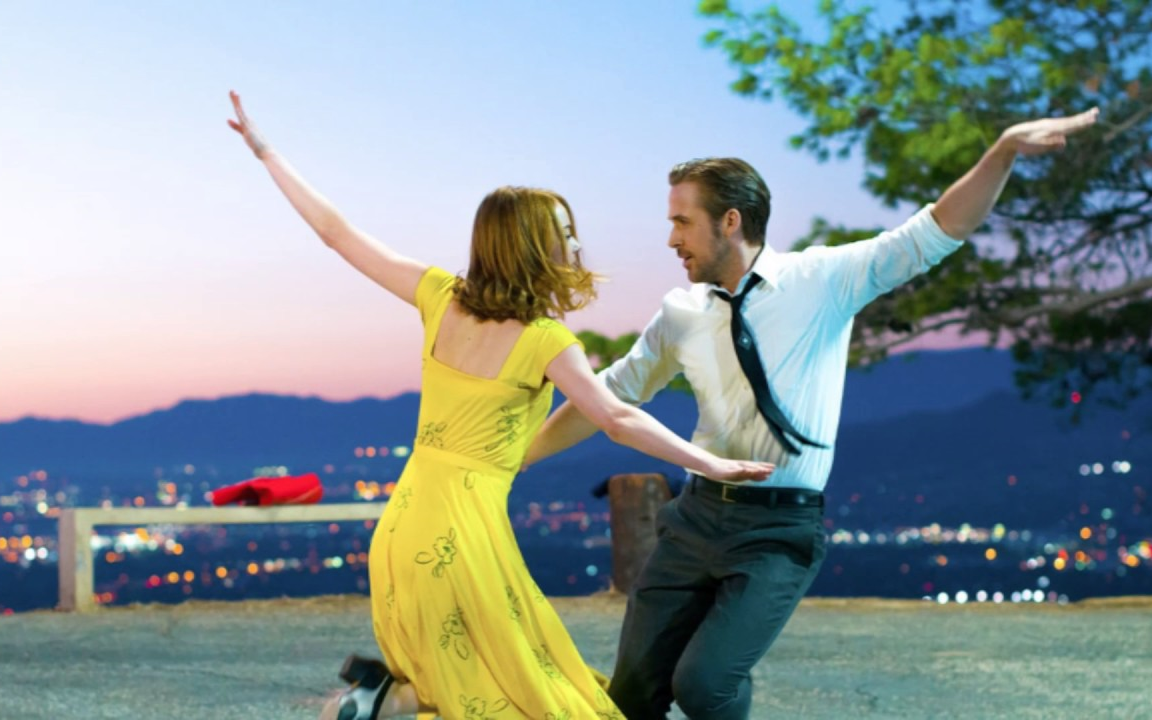 爱乐之城聚会后山上跳舞alovelynight音乐片段