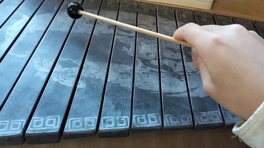 石琴《江南》(片段)