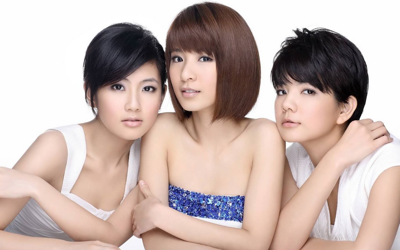 she一首《中国话》,红极一时的歌,特别有中国风