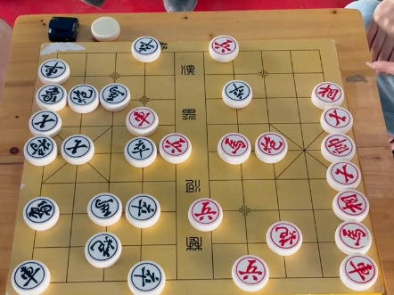 是不是象棋大师朱志全出战,而是象棋杨八妹.是男的请不要瞧不起女棋手哔哩哔哩bilibili