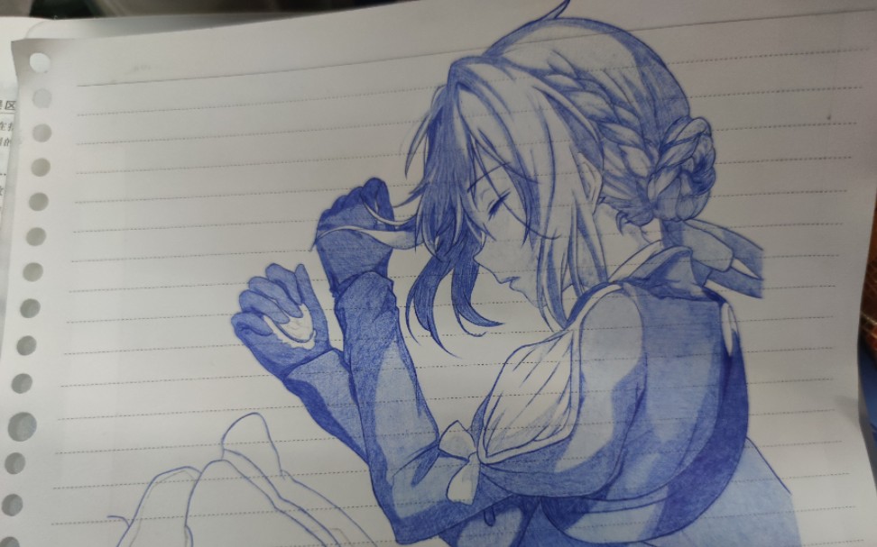 圆珠笔手绘三个星期画出一只薇尔莉特