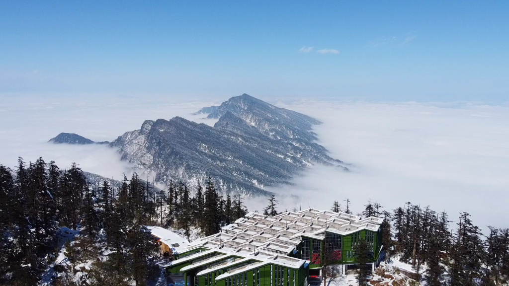 四川1月中旬的瓦屋山,看雪,云海,阳光明哔哩哔哩bilibili