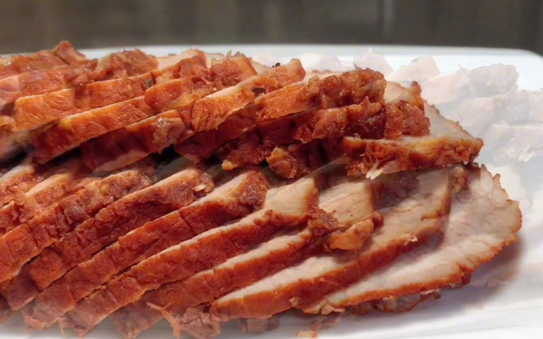 用5斤瘦肉在家自制卤酱肉,用料简单,酱香浓郁,比酱牛肉都好吃