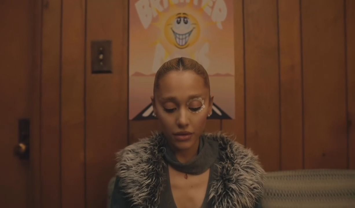 [图]Ariana Grande曝光新单we can’t be friends (wait for your love) mv预告