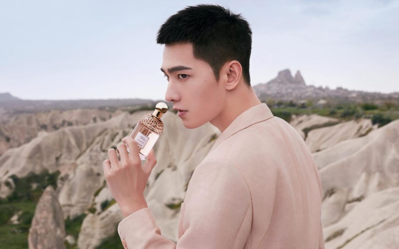 【杨洋】穿越世界将爱带给你-法国娇兰